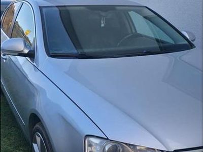 Gebraucht VW Passat 150 PS (110 kW) 2005 Silber Limousine