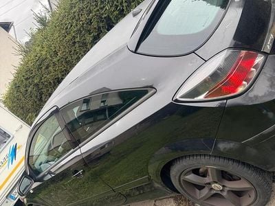 Opel Astra GTC