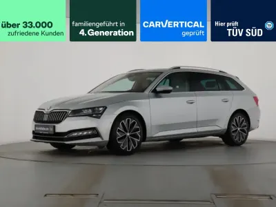 Gebraucht Skoda Superb LAURIN & KLEMENT 200 PS (147 kW) 2022 Brilliantsilber metallic Kombi