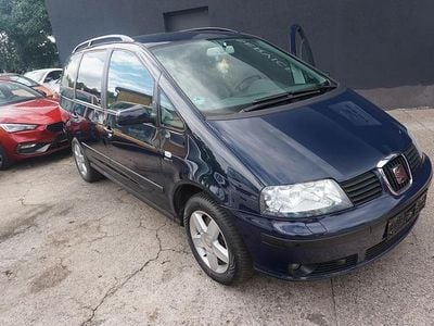 Blau Gebraucht 2006 Seat Alhambra Vigo Van / Kleinbus | 4.999 € (Teuer)