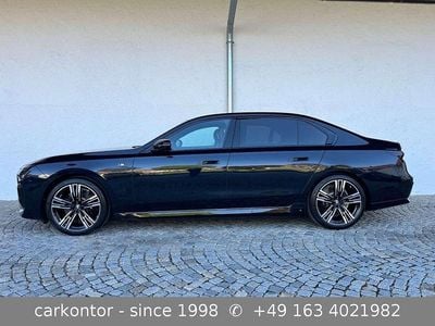 Gebraucht BMW i7 M Sport 400 kW (544 PS) 2024 Carbonschwarz metallic Limousine
