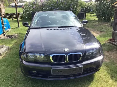 Gebraucht BMW 318 Cabriolet Sport Line 143 PS (105 kW) 2003 Schwarz Cabrio