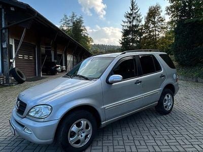 Mercedes ML270