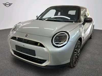 Gebraucht Mini Cooper SE Favoured 160 kW (218 PS) 2025 Grau Kleinwagen
