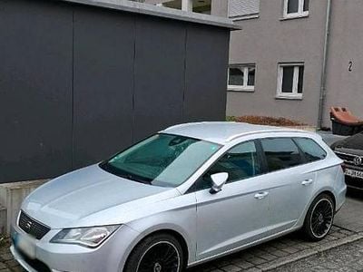 Second-hand Seat Leon Ecomotive 110 CP (80 kW) 2016 Argintiu Break