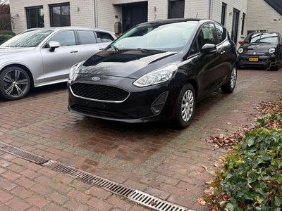 Schwarz Gebraucht 2017 Ford Fiesta Trend Kleinwagen | 5.750 € (Fairer Preis)