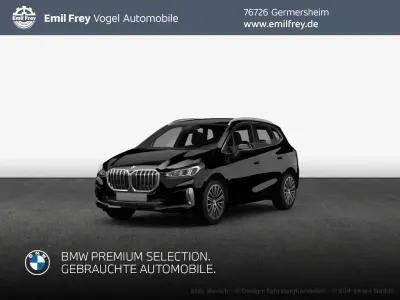 Gebraucht BMW 220 Active Tourer Luxury Line 156 PS (114 kW) 2023 Schwarz Van / Kleinbus