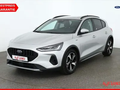 Gebraucht Ford Focus Active 125 PS (91 kW) 2023 Silber Limousine