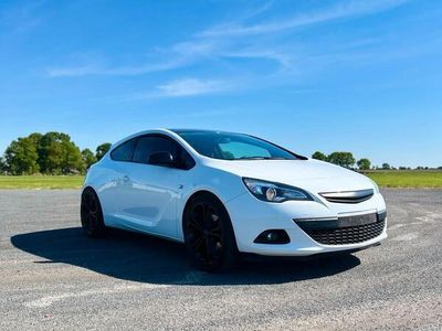 Opel Astra GTC