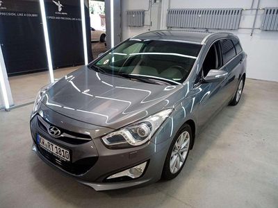 Usata Hyundai i40 136 CV (100 kW) 2013 Argento Station wagon