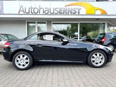 Second-hand Mercedes SLK200 163 CP (119 kW) 2004 Negru Cabrio