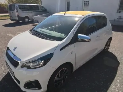 Gebraucht Peugeot 108 72 PS (52 kW) 2018 Weiß Cabrio