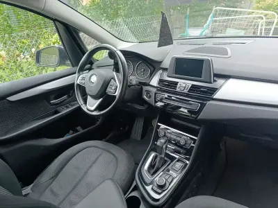 Gebraucht BMW 220 Gran Tourer Advantage 192 PS (141 kW) 2017 Van / Kleinbus