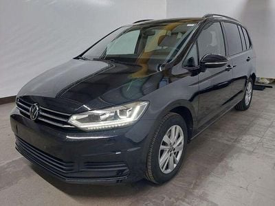 Schwarz Gebraucht 2024 VW Touran Comfortline Van / Kleinbus | 29.980 € (Guter Preis)