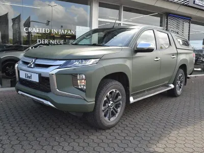 Begagnad Mitsubishi L200 Plus 150 HK (110 kW) 2021 Grå Pickup