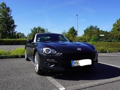 Gebraucht Fiat 124 Spider Lusso 140 PS (102 kW) 2019 Schwarz Cabrio