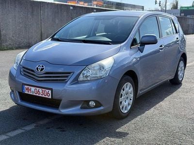Gebraucht Toyota Verso Life 132 PS (97 kW) 2011 Blau Van / Kleinbus