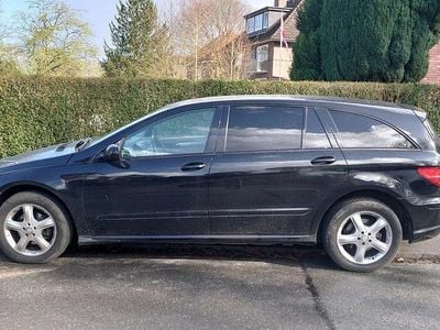 Gebraucht Mercedes R320 224 PS (164 kW) 2009 Schwarz Van / Kleinbus
