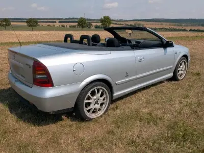 Gebraucht Opel Astra 100 PS (73 kW) 2001 Silber Cabrio