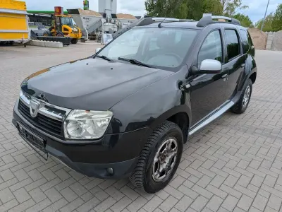 Gebraucht Dacia Duster Prestige 107 PS (78 kW) 2010 Schwarz SUV