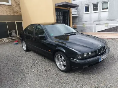 Gebraucht BMW 528 193 PS (141 kW) 1996 Schwarz Limousine