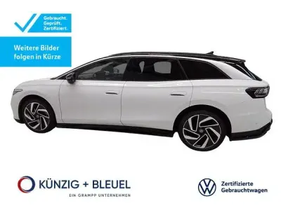 Gebraucht VW ID.7 Pro 210 kW (286 PS) 2025 Gletscherweiß metallic Kombi