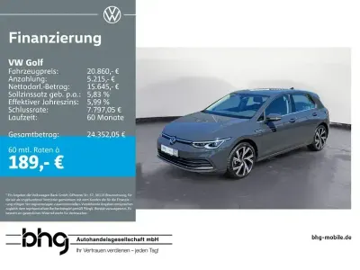 Gebraucht VW Golf VIII Style 150 PS (110 kW) 2024 Grau Limousine