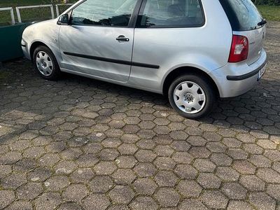 Silber Gebraucht 2002 VW Polo | 1.400 € (Fairer Preis)