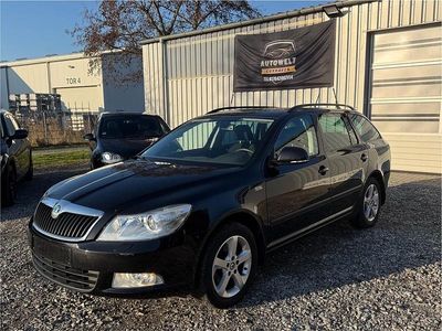 Gebraucht Skoda Octavia Family 122 PS (89 kW) 2011 Schwarz Kombi
