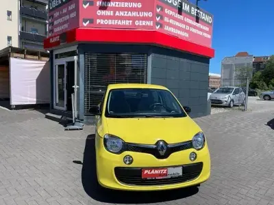 Gebraucht Renault Twingo LIMITED 69 PS (50 kW) 2017 Gelb Kleinwagen
