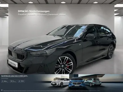 Gebraucht BMW 520 M Sport 197 PS (144 kW) 2025 Schwarz Limousine