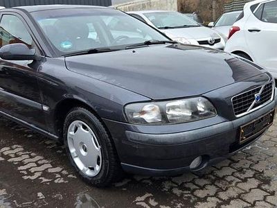 Gebraucht Volvo S60 140 PS (102 kW) 2001 Grau Limousine