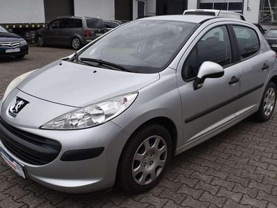 Gebraucht Peugeot 207 Filou 88 PS (64 kW) 2006 Lackierung aluminiumgrau/met. Kleinwagen