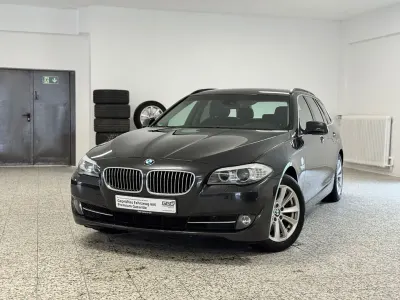 Gebraucht BMW 525 Sport Line 218 PS (160 kW) 2012 Grau Limousine