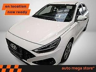 Gebraucht Hyundai i30 Style 101 PS (74 kW) 2024 Weiß Limousine