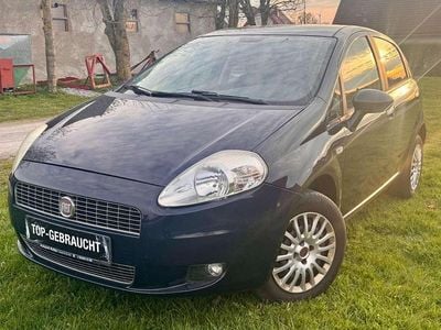 Second-hand Fiat Grande Punto 77 CP (56 kW) 2009 Albastru Hatchback