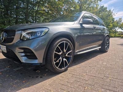 Mercedes GLC300