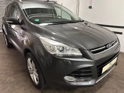 Używany Ford Kuga Titanium 179 KM (131 kW) 2016 Szary SUV