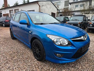 Second-hand Hyundai i30 Classic 109 CP (80 kW) 2010 Albastru Break
