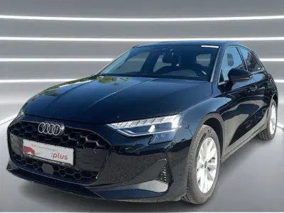 Gebraucht Audi A3 Ambiente 116 PS (85 kW) 2025 Brillantschwarz Limousine
