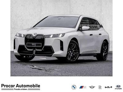 Neu BMW iX M Sport 300 kW (408 PS) 2026 Alpinweiß uni SUV