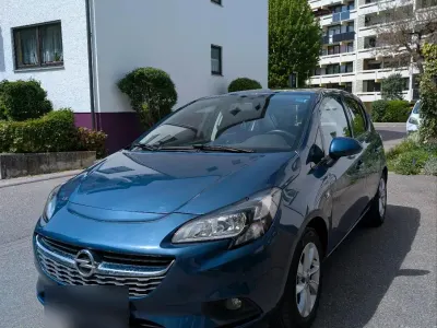 Używany Opel Corsa drive 90 KM (66 kW) 2016 Niebieski Hatchback