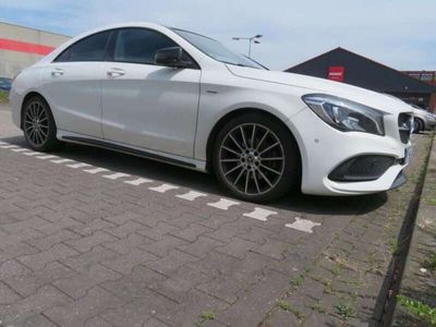 gebraucht Mercedes CLA180 d 7G-DCT Peak Edition