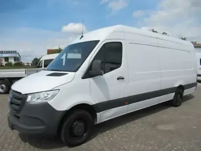 Gebraucht Mercedes Sprinter 163 PS (119 kW) 2021 Weiß Van