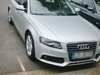 Gebraucht Audi A4 Ambition 120 PS (88 kW) 2009 Schwarz Limousine