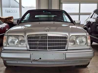 Gebraucht Mercedes E220 Sportline 150 PS (110 kW) 1995 Grau Cabrio