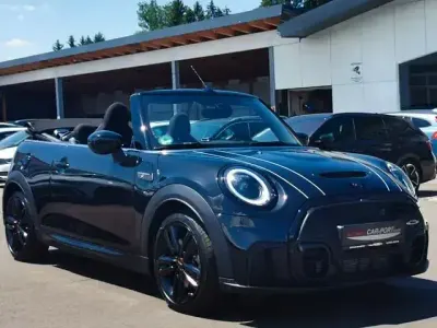 Gebraucht Mini Cooper S Cabriolet 178 PS (130 kW) 2023 Schwarz Cabrio