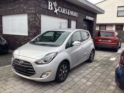 Gebraucht Hyundai i20 Space 125 PS (91 kW) 2020 Silber Kleinwagen