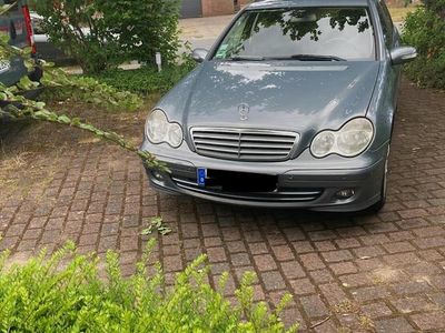 Mercedes C220
