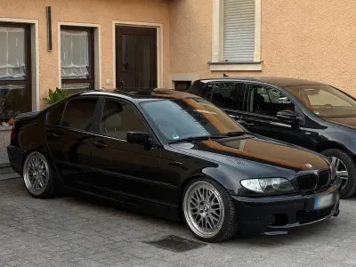 Gebraucht BMW 330 M Sport 231 PS (169 kW) 2002 Schwarz Limousine